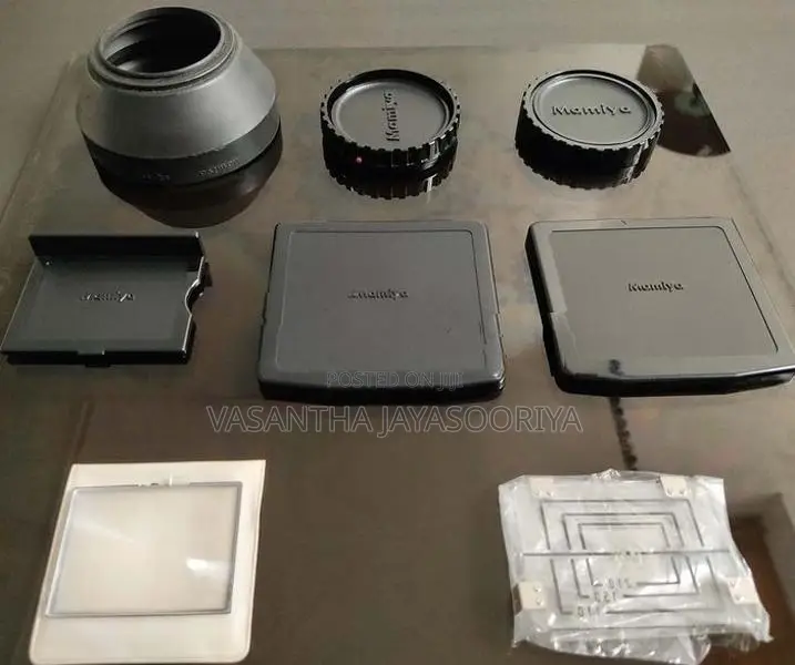 MAMIYA 645 PRO FILM CAMERA WITH LENS + ACCESSORIES