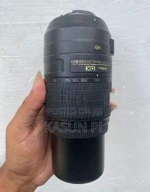 Nikon D3300 camera & 55-300 Lens