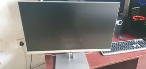 HP EliteDisplay E243 24 Inch Frameless