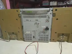 Singer Speaker