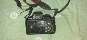 Canon 1200D Camera