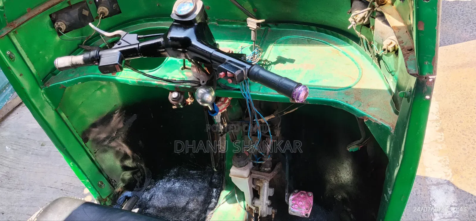 Bajaj RE 1995 Green
