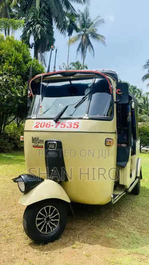 Bajaj RE 1999 Beige