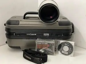 Canon 500 /F4 Lence (IS1) camera