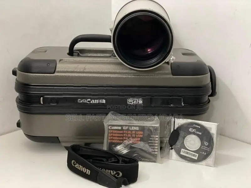 Canon 500 /F4 Lence (IS1) camera