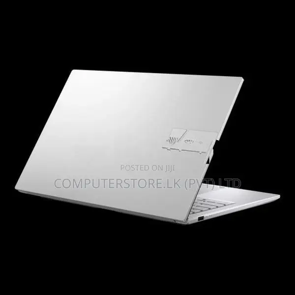 Asus VivoBook X1504VA Intel Core 7 150U 14th Gen 8GB DDR5 RAM 512GB NV