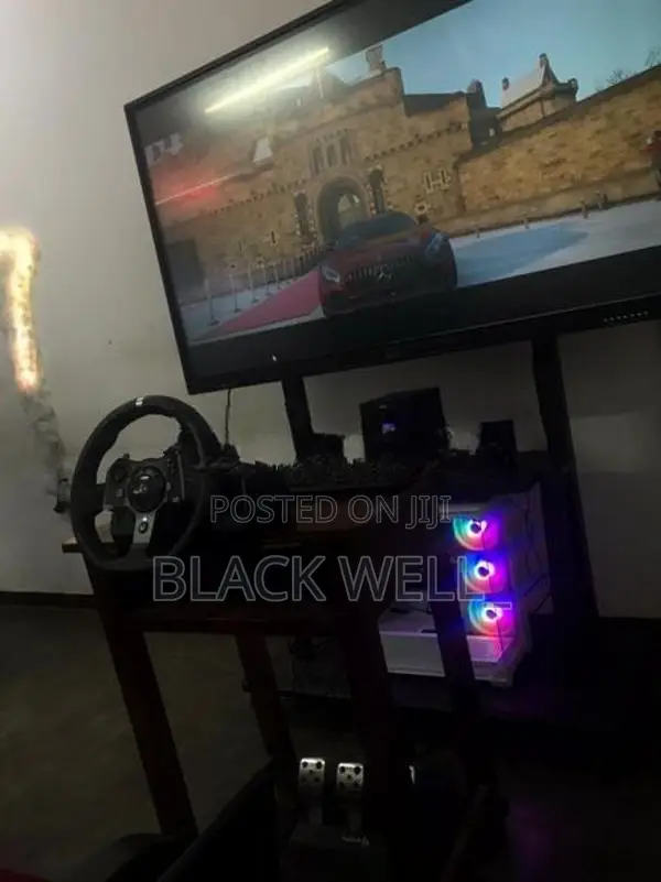 Logitech G920 Racing Wheel with Pedal Set