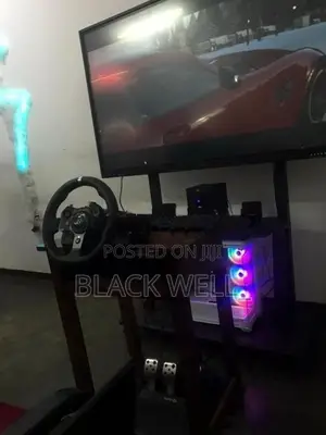 Logitech G920 Racing Wheel with Pedal Set