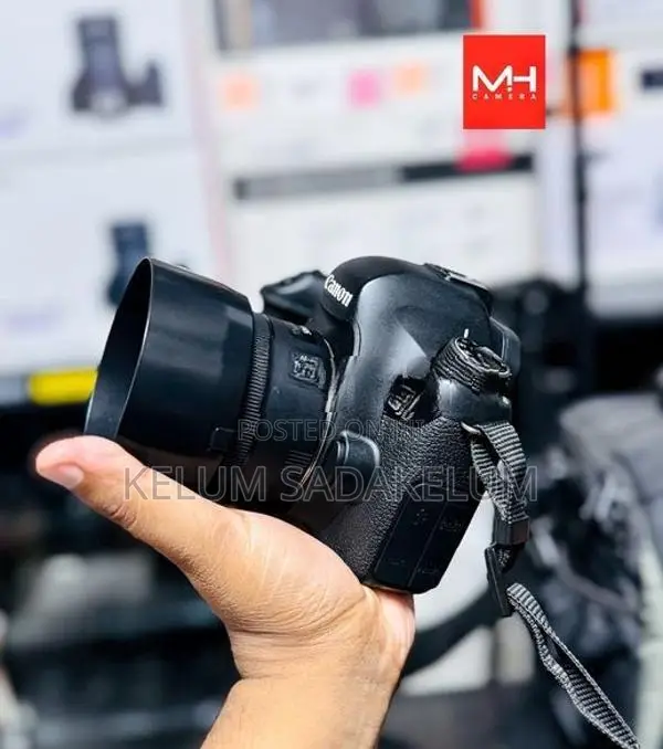 Canon Eos 6D Full Frame Camera with EF 50mm 1.8f STM Lens