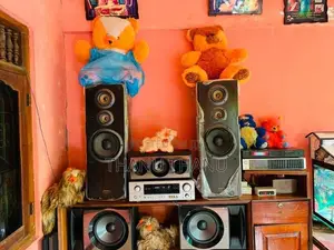 Speakers Set