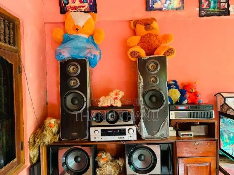 Speakers Set