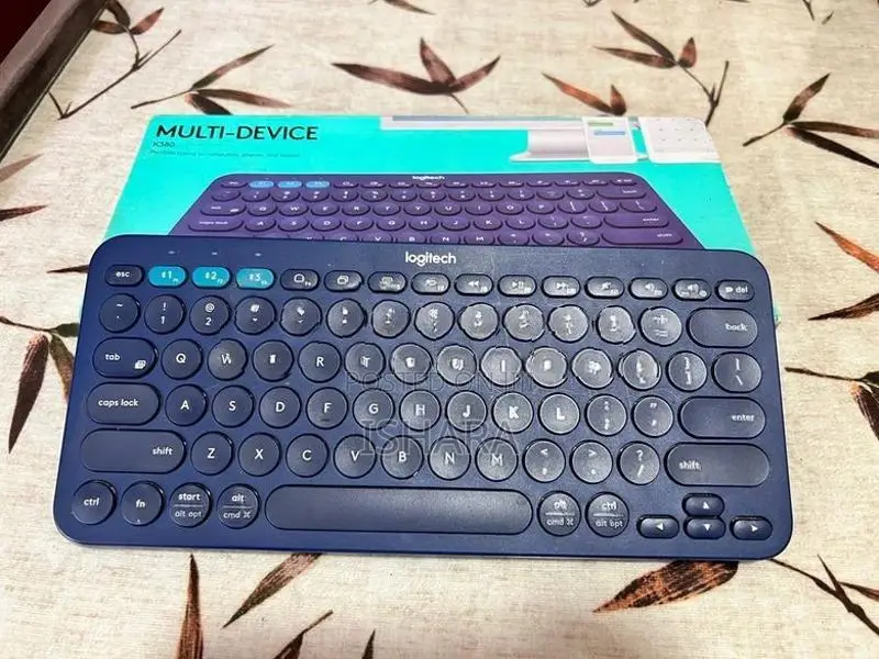 Multi Keyboard K380