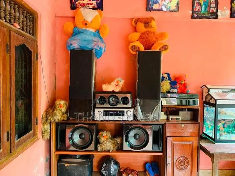 Speakers Set
