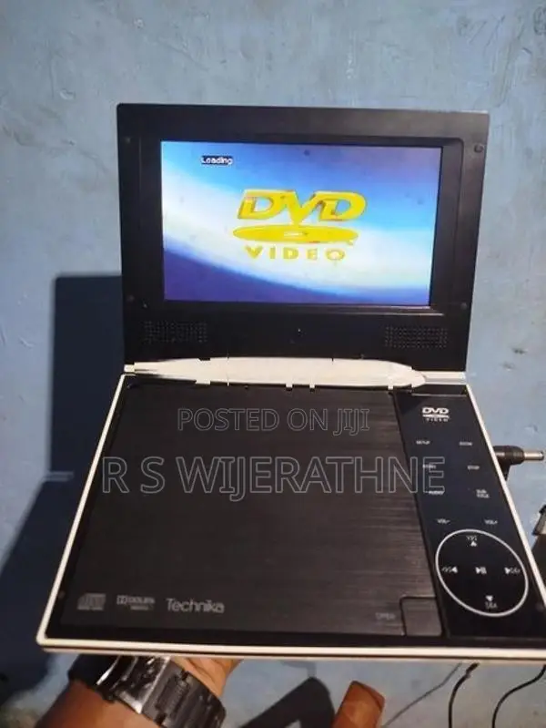 Portable DVD player