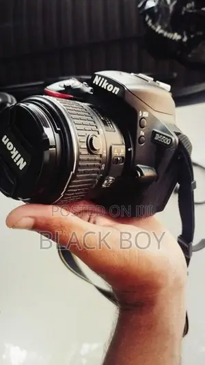 D5500 with 18×55 MM 70×300 Lens