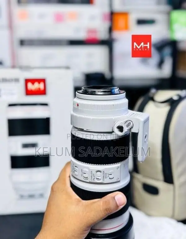 Canon EF 70.200mm 2.8f L is lll USM Lens