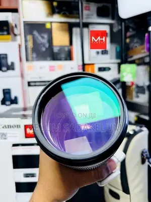 Canon EF 70.200mm IS lll USM Lens Full Set Box