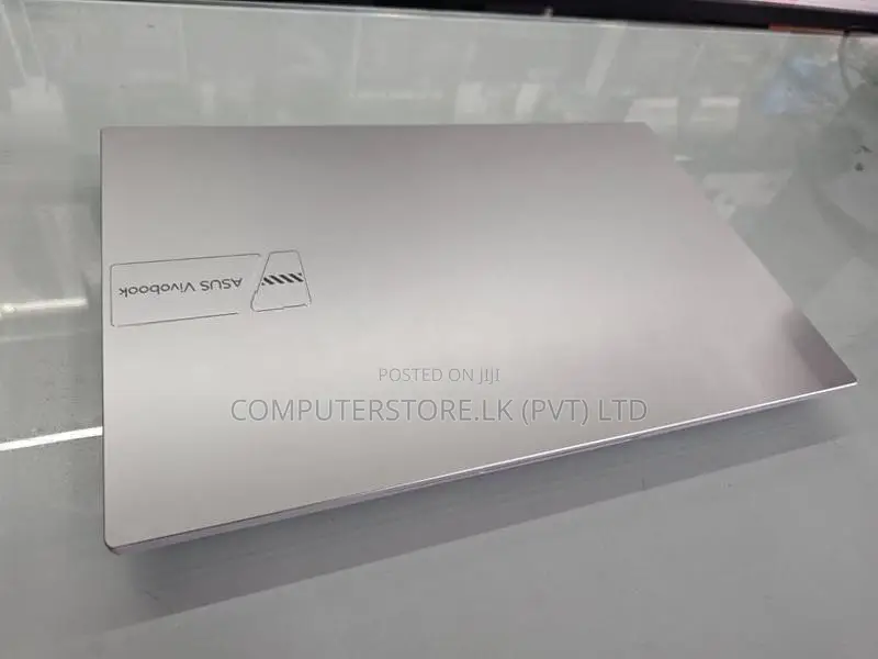 Asus Vivobook Core i5 13th Gen 16GB RAM 256GB SSD 15.6" Used Laptop