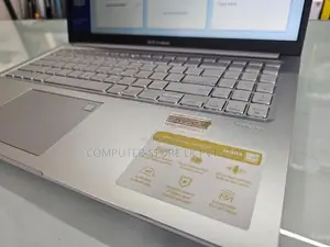 Asus Vivobook Core i5 13th Gen 16GB RAM 256GB SSD 15.6" Used Laptop