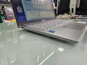 Asus Vivobook Core i5 13th Gen 16GB RAM 256GB SSD 15.6" Used Laptop