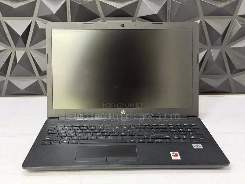 HP 15DA Core i5 10th Gen / 8GB Ram 256GB NVMe SSD 15.6 FHD Display