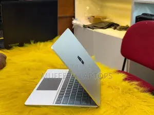 Surface Laptop Go3 i5 12Gen 16/256GB DDR 5