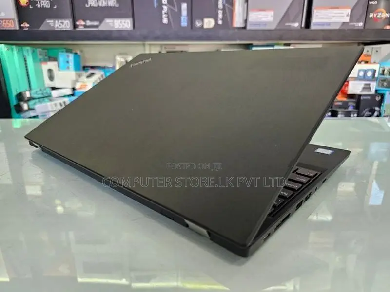 Lenovo ThinkPad T590 CORE I5 8TH GEN 8GB DDR4 RAM 256GB NVME 15.6" use