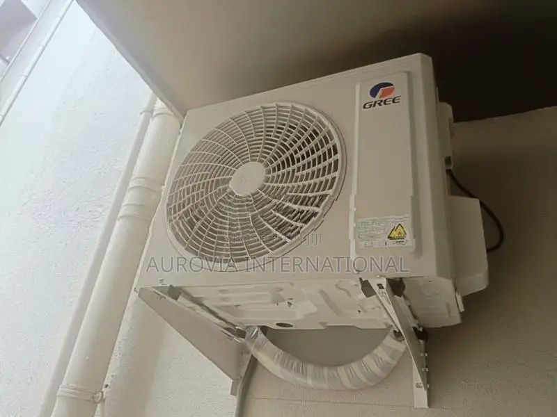 Gree 9000BTU Non-inverter Air Conditioner Cosmo Series