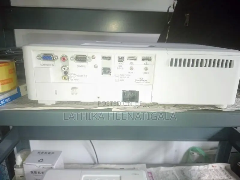 Multimedia Projector SANYO ,EIKI,EPSON VGA machine