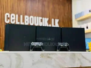 PlayStation 4 Pro 1TB | (CUH 7002B/CUH 7116B)