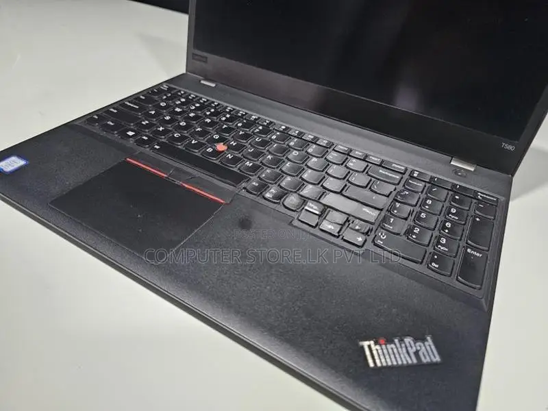 Lenovo ThinkPad T580 Core i5 8th Gen 8GB DDR4 RAM 256GB NVMe 15.6"