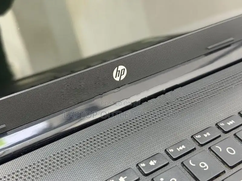 HP 15DA Core i5 8th Gen/8GB RAM/256GB NVMe/Nvidea MX110 2GB VGA/15.6