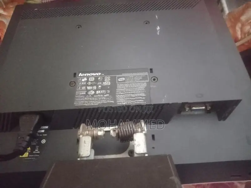 Lenovo 17 Inch Monitor