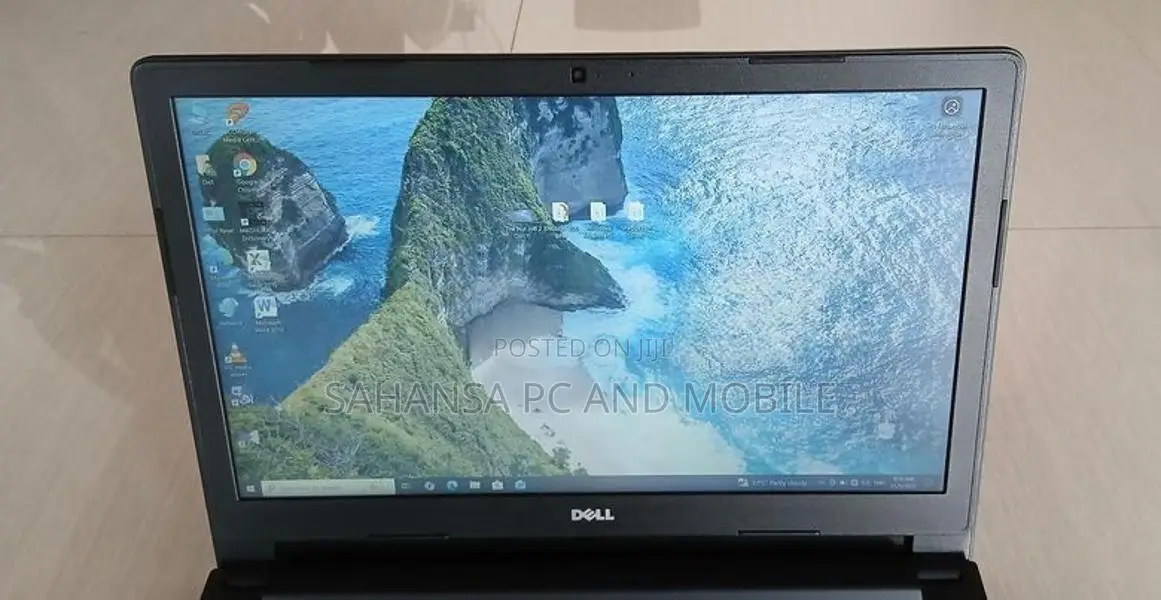 Dell 3567 i3 2.30Ghz 06th Gen 8GB 256GB Laptop