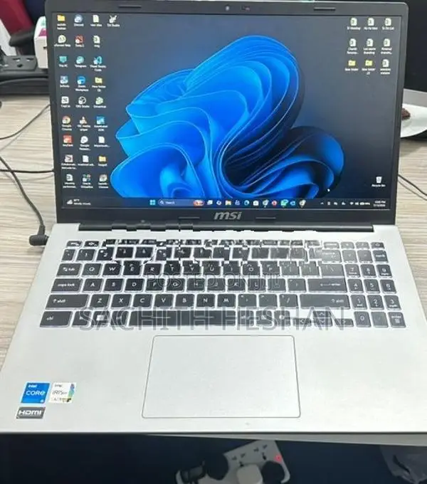 MSI modern 15 Laptop