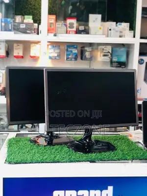 20 Inch Led Wide Monitors Used