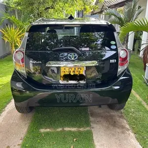 Toyota Aqua G Limited 2013