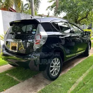 Toyota Aqua G Limited 2013