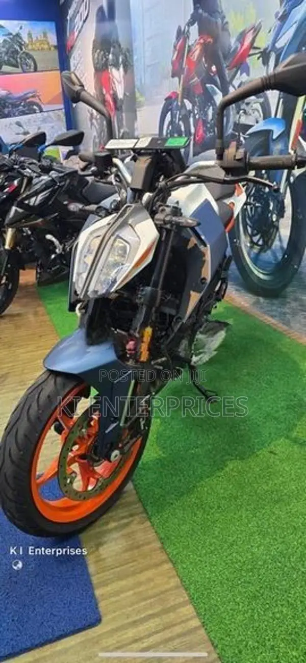 KTM Duke 160 2026