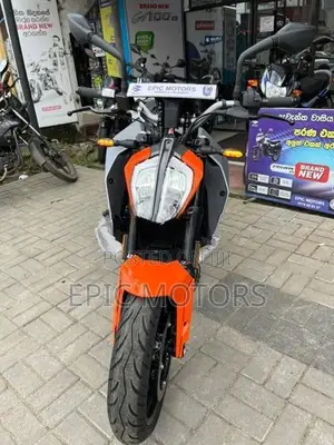 KTM Duke 160 2026