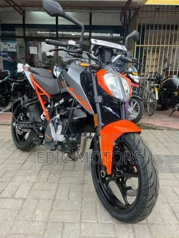 KTM Duke 160 2026