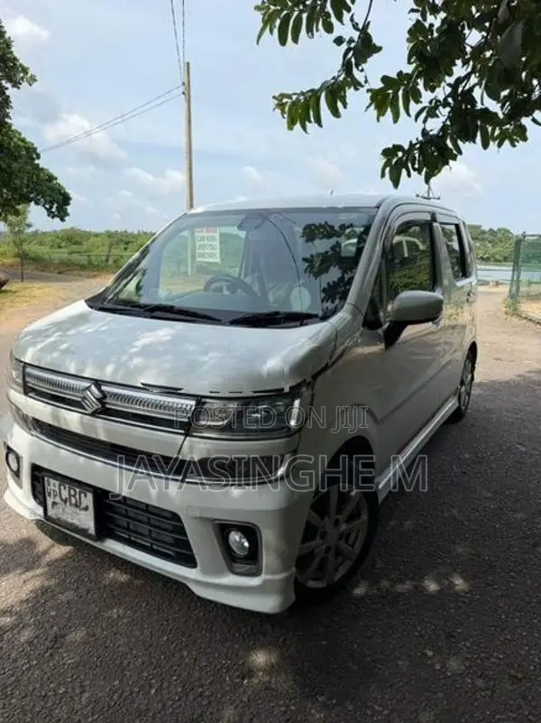 Suzuki Wagon R FZ Safety 2017
