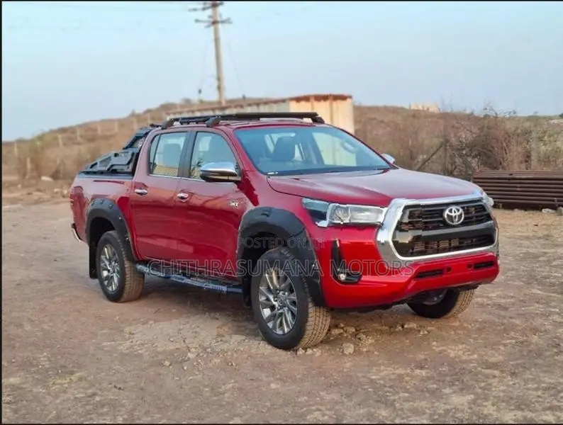 Toyota Hilux 2.8 L Turbo 2025