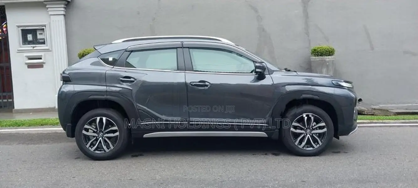 Toyota Taisor V Urben Cruiser 2026