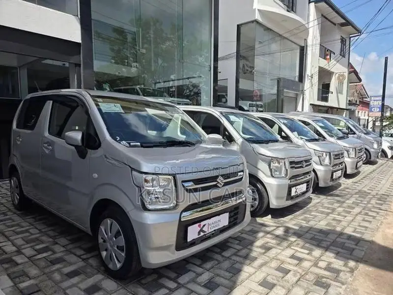 Suzuki Wagon R Fx Safety 2025