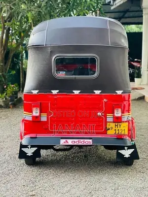 Bajaj RE 2003