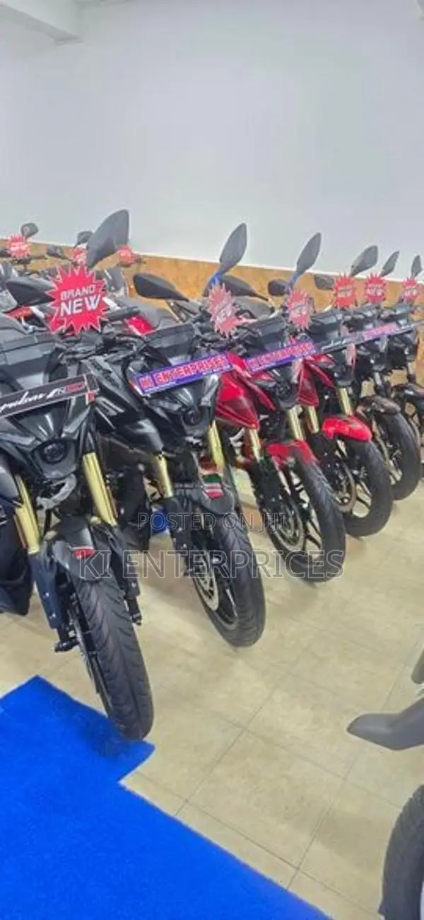 Bajaj Pulsar N160 Premium 2026