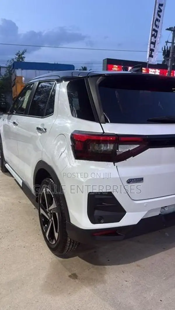 Daihatsu Rocky G Premium HEV 2026