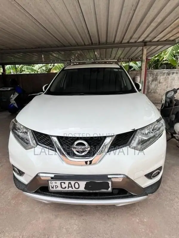 Nissan X-Trail 2015