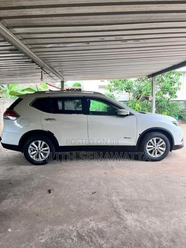 Nissan X-Trail 2015